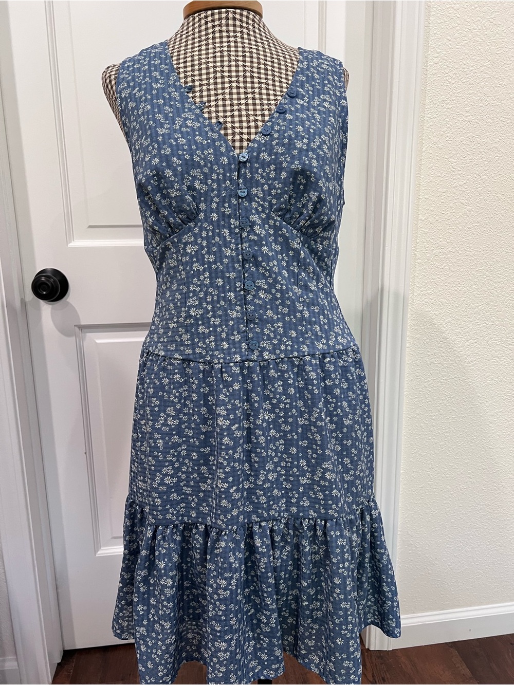 Kacey Musgraves Lee Floral Dress – Size M (8–10) 🌼